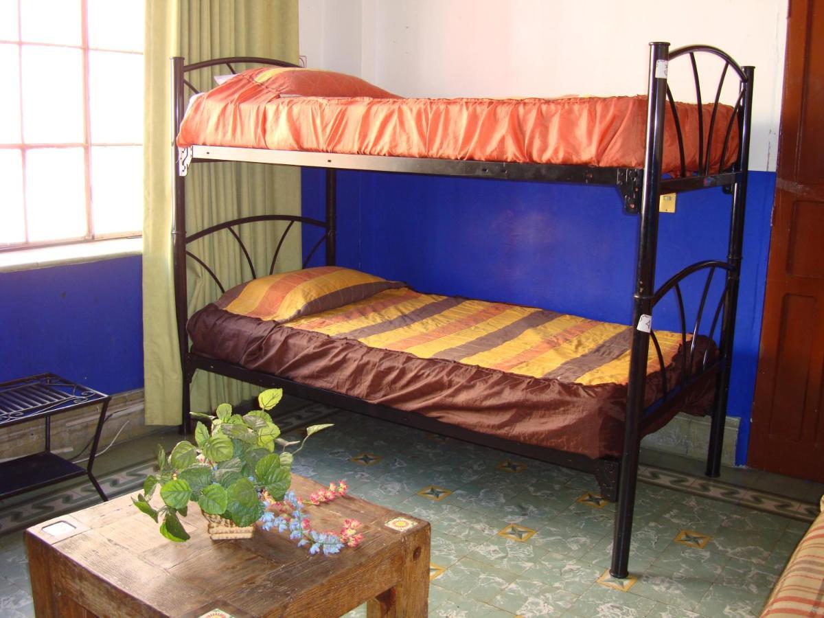 גואנאחואטו Hostal La Casa Del Tio חדר תמונה